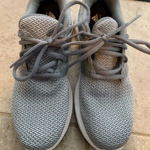 Men’s size 8 Adidas running shoes